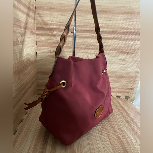 Dooney and Bourke Burgundy Nylon Shoulder Bag with Leather Straps and Accents - Picture 4 of 10